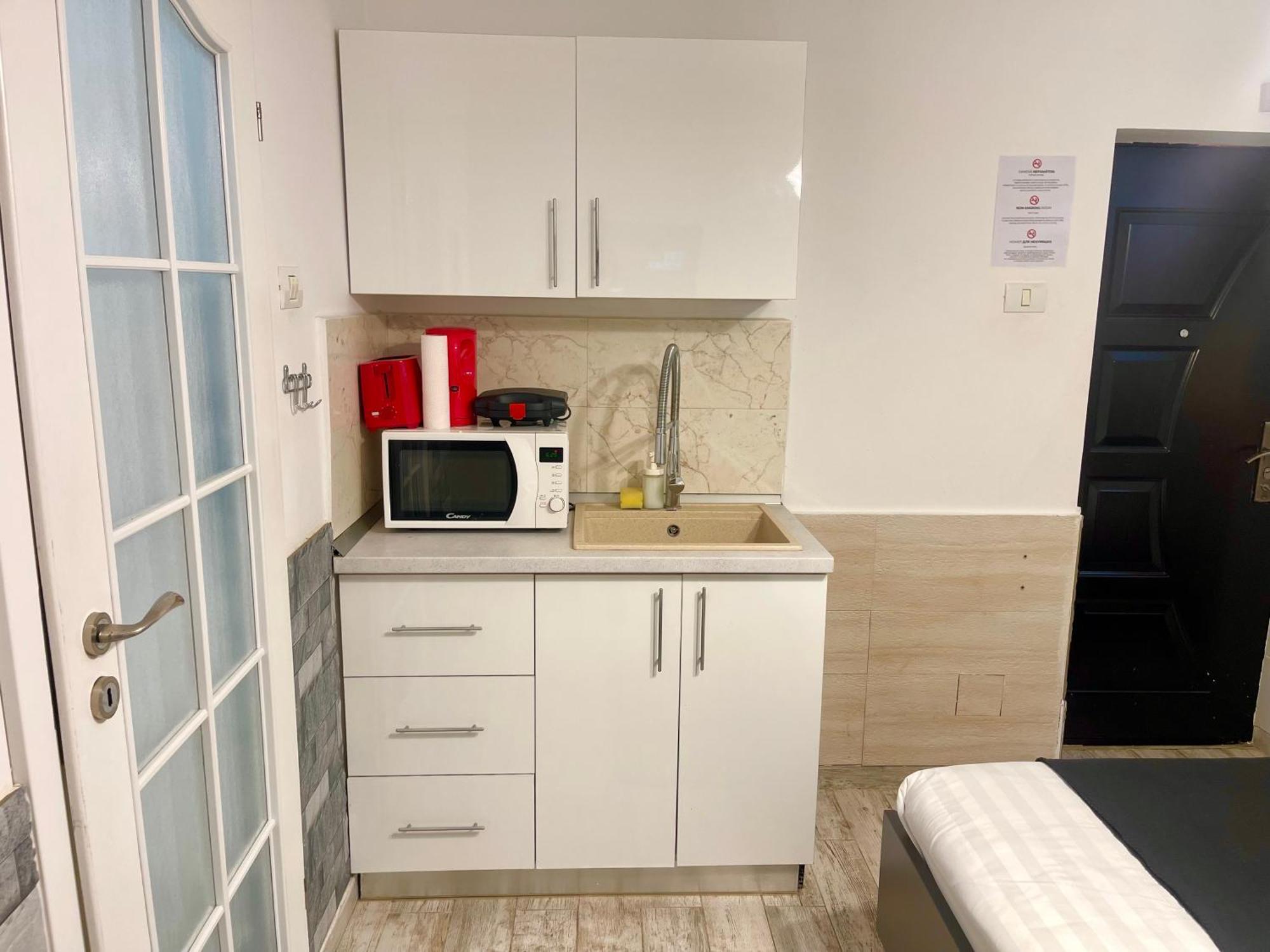 Prime 1 Studio Bukares Bagian luar foto